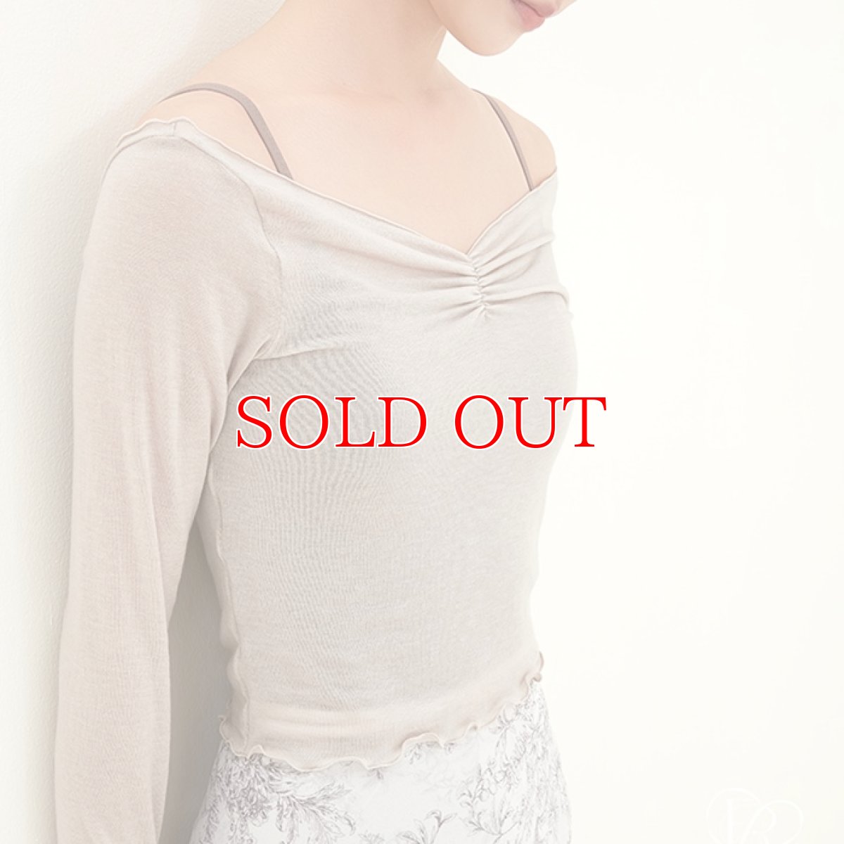 画像1: ERELL（エレル）JENNIE トップス｜チョークベージュ (1)