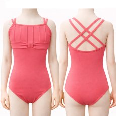 コーラルピンク